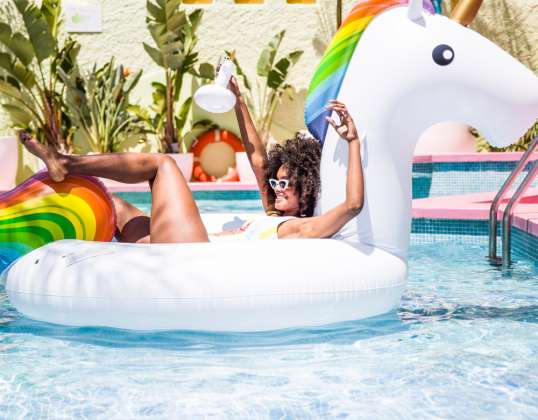Swim Essentials - Inflatable Unicorn 180x80cm