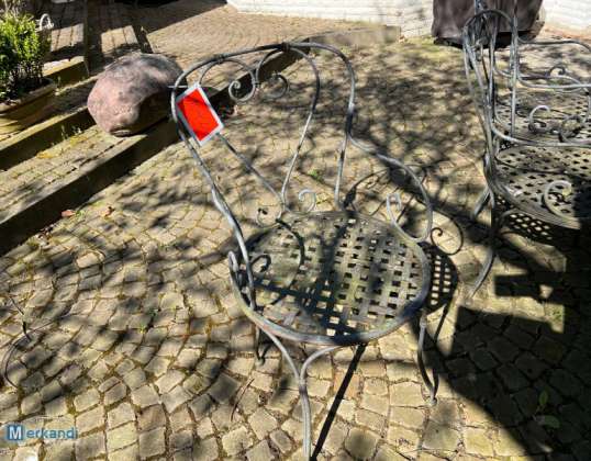 Auction: 5 iron armchairs (some rust spots)