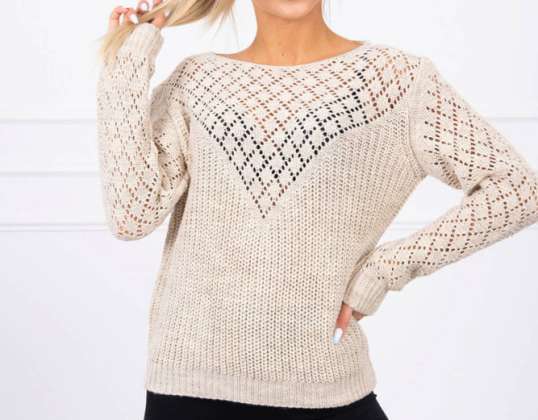 The simple cut is perfect for any occasion. The sweater is made of high quality material