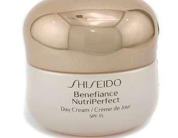 Shiseido Benefiance Nutri Идеальный дневной крем Spf 15 50мл
