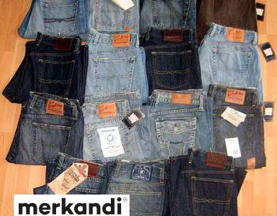 Jeans en denim haut de gamme pour hommes de Lucky Brand - Boîte assortie de 30 pièces