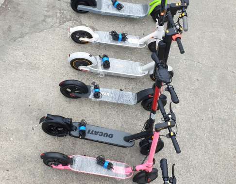 Electric scooter pallets