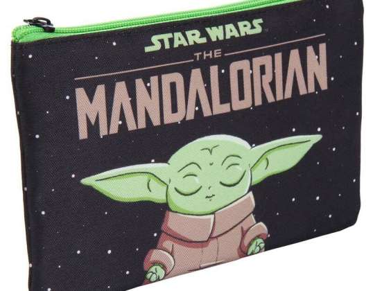 Star Wars: Yoda the Child Cosmetic Case