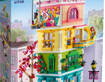 ® LEGO 41748 Friends Komunitní centrum městečka Heartlake 1513 dílků