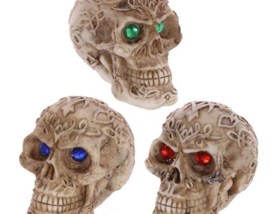 Mini Celtic skulls with gemstone eyes per piece