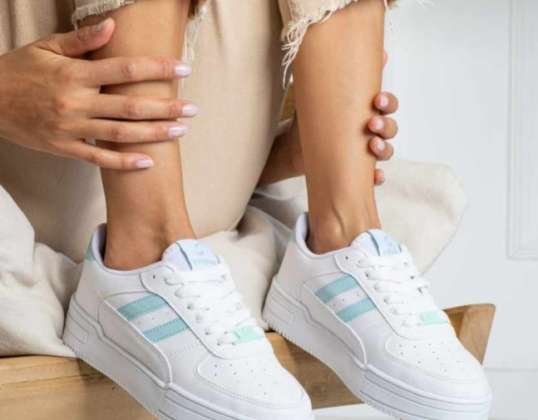 Bērnu zilo un balto sporta apavu vairumtirdzniecība tālākpārdevējiem - plašs izmēru klāsts