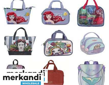 Bundle of Disney backpacks and bags for children with packinglist, various licenses