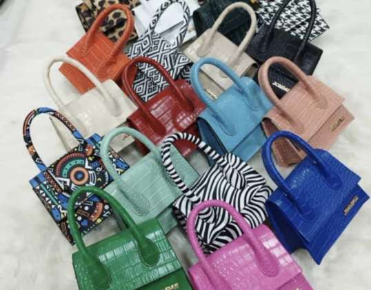 Trgovina na debelo z ženskimi torbicami, ki so na voljo v različnih modelih in barvnih različicah iz Turčije.