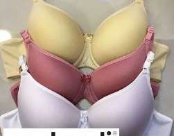 Invest in women's bras with a wide range of color alternatives and super quality for wholesale.