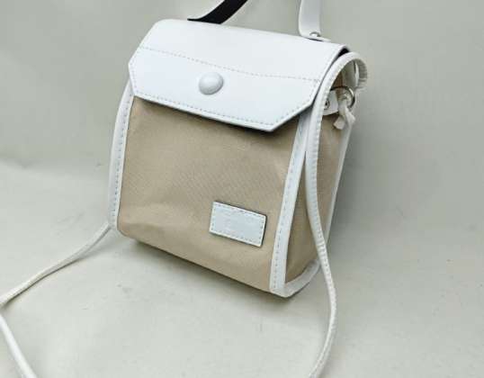 Women's Bags Women's handbags offer premium quality and a wide range of models and color options.