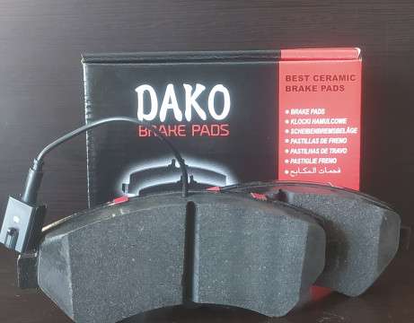 Brake pad for automobile GDB1703 / EAN 4019722462481