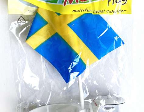 800 pcs. Sweden flags with cup holder country flags, wholesale for resellers remaining stock pallets