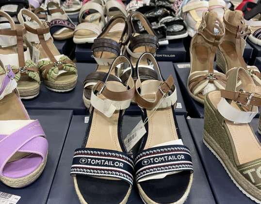 Colección de calzado Tom Tailor: paquete de zapatillas, sandalias y chanclas