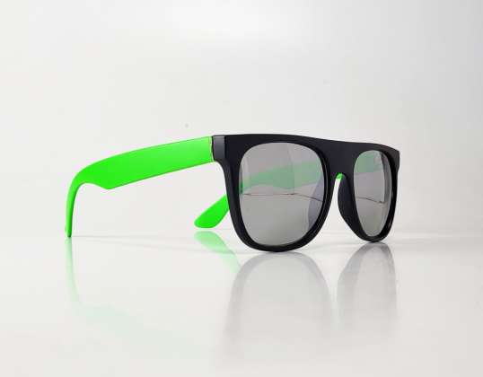 Чорні сонцезахисні окуляри TopTen із зеленими ніжками SRP352CGGRN