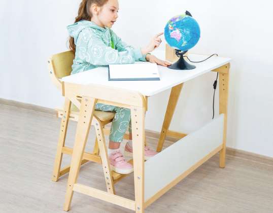 Ergonomic growing desk with variable height for children and adolescents