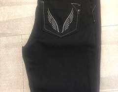 Naiste teksad teksad Post Brand Liebesblut - ca 450 tükki - kilo hind - erinevad suurused