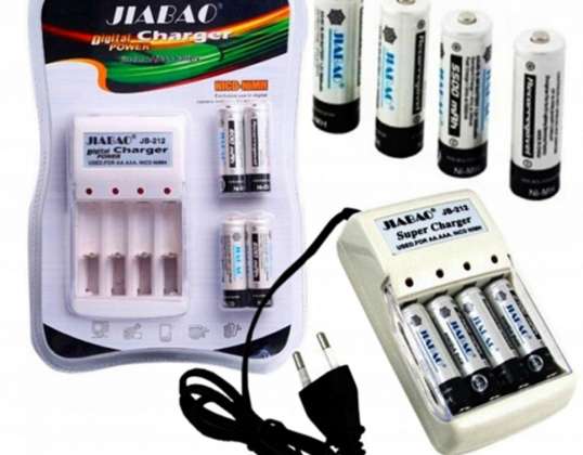 UNIVERSAL CHARGER FOR AA AAA BATTERIES 4 rechargeable batteries R6/AA BATTERIES