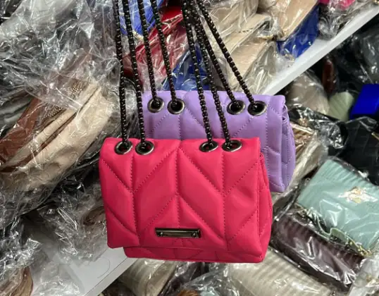 Wholesale women's handbags from Turkey at attractive prices.