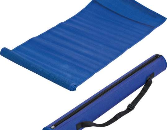 Beach mat made of water-repellent plastic wicker Blue Lightweight and portable Robust outdoor accessories