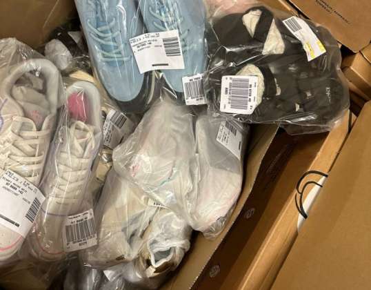 4 € al paio in un insieme di scarpe con una varietà di modelli e dimensioni, scarpe da donna, , incluso il cartone misto, pallet di stock rimanente