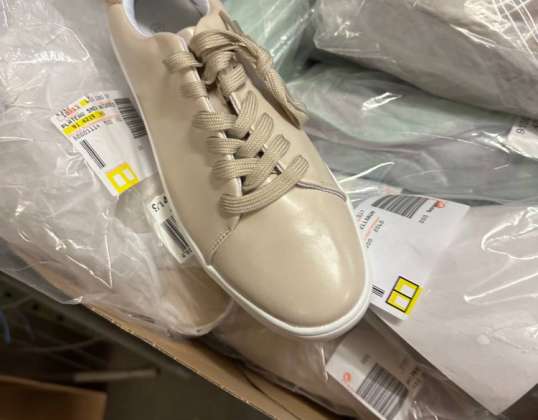 4 € al paio in un insieme di scarpe con varietà di modelli e dimensioni, scarpe da donna, scarpe da uomo, pallet di stock rimanenti, compreso il cartone misto.