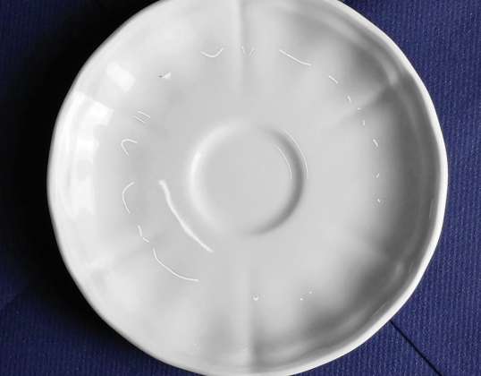 Saucer plate made of porcelain 13 cm white