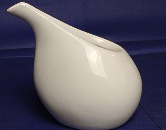 Porcelain milk jug 10x8x11 cm white