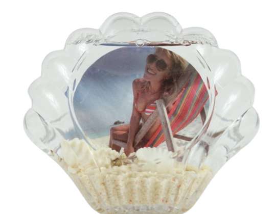 Photo frame in the shape of a shell, 6.5 cm filled with liquid, sand and shells