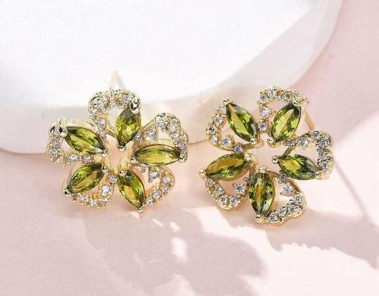 Gėlių žalvario mikro grindinio kubiniai cirkonio smeigės auskarai, alyvuogių spalvos, tikri 18K paauksuoti, 16.5x17.5mm