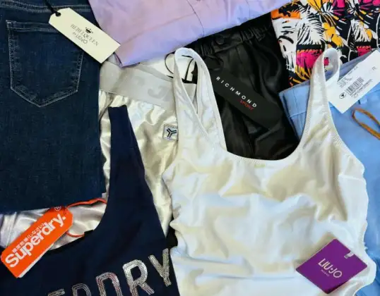 Ropa, accesorios de mujer. Roxy, Desigual, Liu Jo, Superdry, ICHI, trussardi, chi chi London, Roxy...