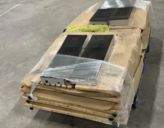 Cabine infrarouge complète, comprenant 4 radiateurs infrarouges de type Harvia OY IR 400 LUX d’une puissance de 435W par radiateur