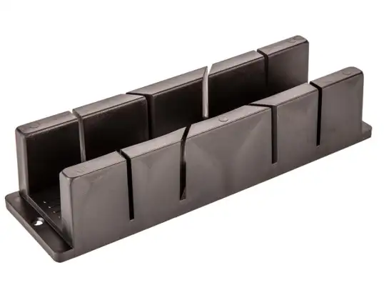 Пластмасова кутия за рязане 233 x 53 x 56 мм