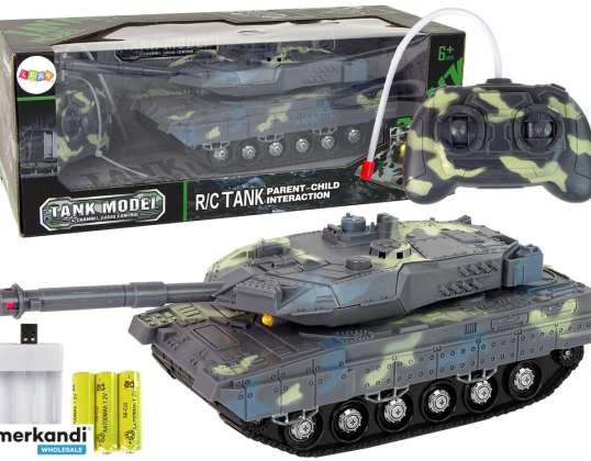 Sonidos de disparo de camuflaje a control remoto de tanque militar