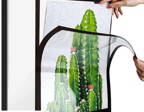 Magnetic Frame Perfectly Suited for Diamond Painting in Size 30 x 40 cm