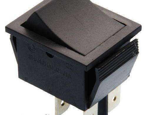Knap Bounce Switch Under Speeder Pedal 4 pin