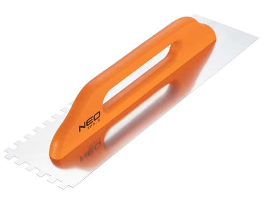 Paleta dentada. 480 x 128 mm. diente 10 x 10 x 10 mm. mango de madera