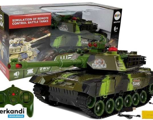 Gran tanque RC R / C 2.4 Ghz luces de disparo sonidos verdes