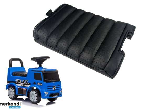 Сидіння з екошкіри Mercedes Antos 656