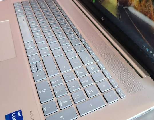 HP Envy 17 DA0047 Ultra 7 512GB SSD 16GB