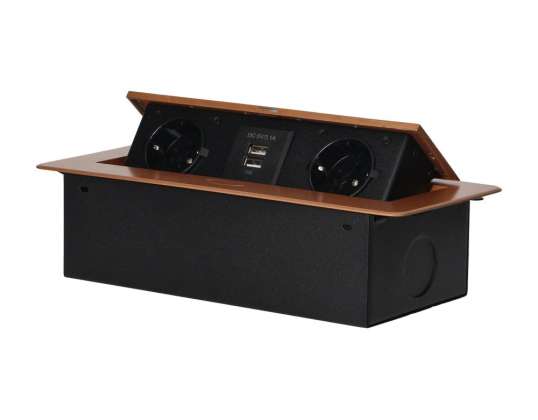 Zásuvky nábytkové zapustené do dosky s plochým frézovaným okrajom a nabíjačkou USB. 2x2P Z Schuko. 2xUSB. zlaté