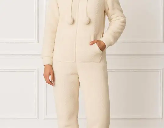 Mix aus verschiedenen Homesuits und Stramplern für Damen