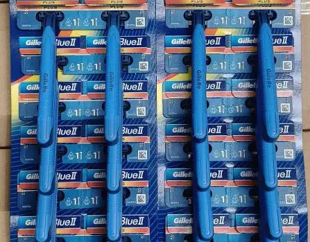 GILLETTE BLUE II PLUS RAZOR 24PCS / CARDBOARD - 6.48€