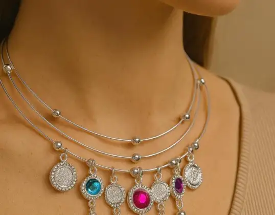 Bijouterie - Mélange de boucles d’oreilles/bagues/colliers/piercings/bracelets