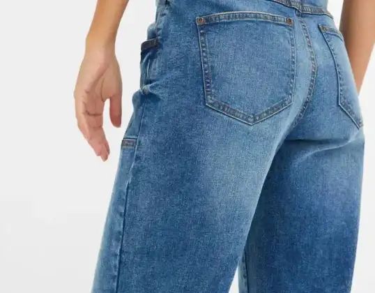 2,30 € po komadu – Ženske traperice, A/B roba, Povrat, rabljeni, Preostale zalihe, Posebni artikli, Paletna roba, Kombinirane palete, Veleprodaja kg, Zaliha