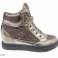 Modische Damen Sneakers Schuhe je Paar 14,99 EUR [Artikel W63_ul] Bild 1