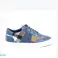 Mezcla de zapatos y ropa de niños Burberry fotografía 1