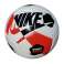 Nike Street Akka Ball 101 Bild 1