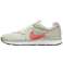 Női Nike Wmns Nike Venture Runner Bézs CK2948 005 CK2948 005 kép 2