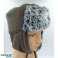 Ampia gamma di cappelli in pelliccia sintetica in stile cacciatore per l'inverno all'ingrosso foto 3