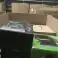 Eladó készlet, amely konyhai eszközökből és edényekből áll az Amazon Returns cégtől kép 1